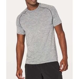 Lululemon Metal Vent Tech Short Sleeve Shirt Men's M Slate Gray White M3AKTS